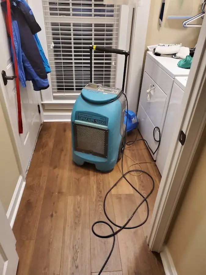 Commercial dehumidifier deployed for Flood Damage Cleanup in Silvis